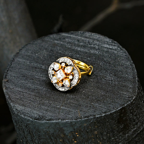 Iris Illusion Ring (R-10)